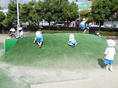 幼稚園 分散 登 園